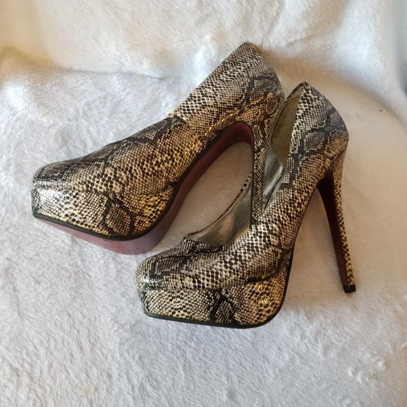 ❤️🛍️Club Couture Snake Embossed Platform Stiletto Heels  Size 6❤️🛍️ - Picture 8 of 15